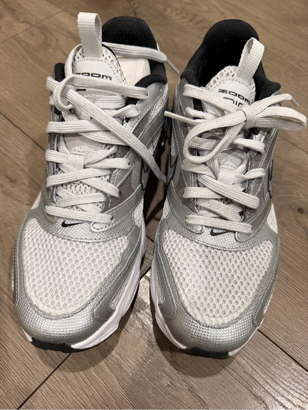 Nike zoom air womens Athletic Running Shoes - White & Silver - Picture 7 of 7